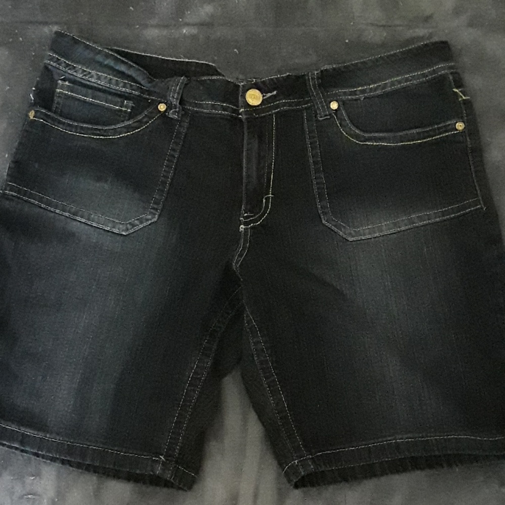 Out Jean Shorts Size 20
